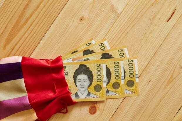  추석 상여금·용돈 '여기로'.."연 10% 예금 등장"