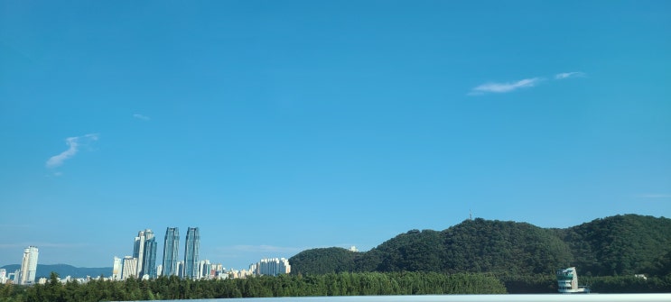  울산을 하나로 이어주는  이예로  드라이브