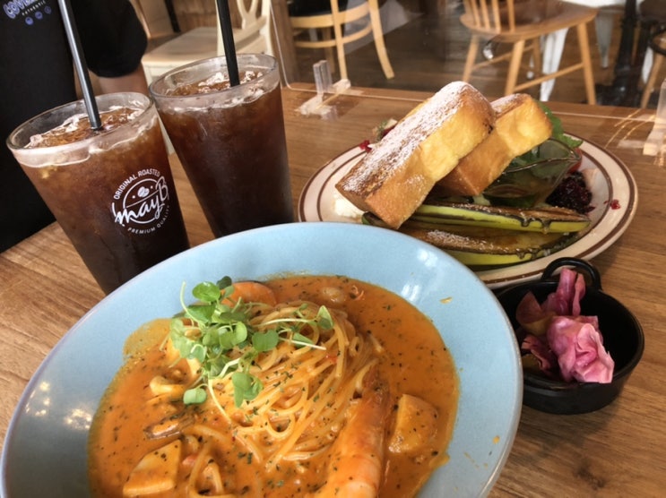  브런치가 맛있는 구디 메이비 카페 / 구로디지털단지역 브런치 맛집 추천 :) 프랜치 토스트, 감베로니 로제 파스타, 주차정보 포함