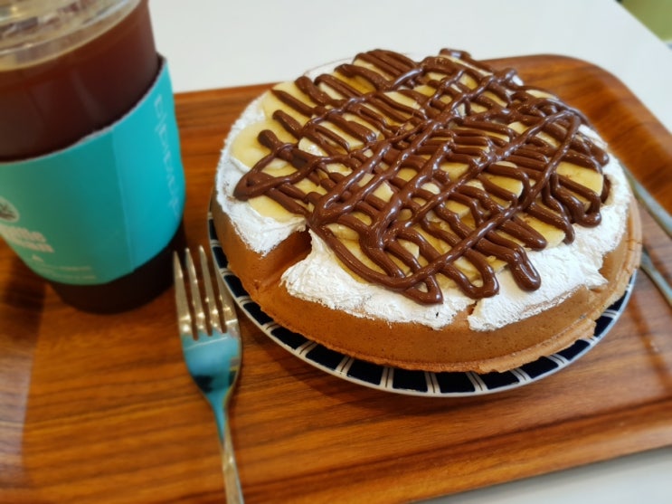  뚱와플이 매력적인 와플 칸