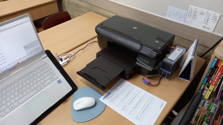  사무실용 프린터 hp8100 수리합니다. - 울산 남구 야음동 사무실에 사용하는 프린터 액정 깜박임.
