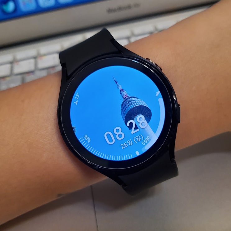  갤럭시 워치 4 44mm 일주일 사용 후기 (블랙/실버)