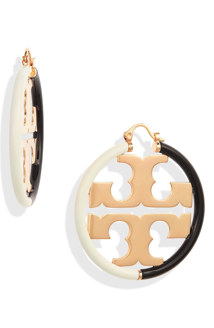 가성비갑 TORY BURCH 밀러 후프 귀걸이 ··· 가성비갑 TORY BURCH 밀러 후프 귀걸이 ···
