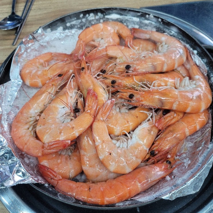  가을엔 새우지! 압도적 1등 인천 작전동 횟집 돼지네 회 포장마차