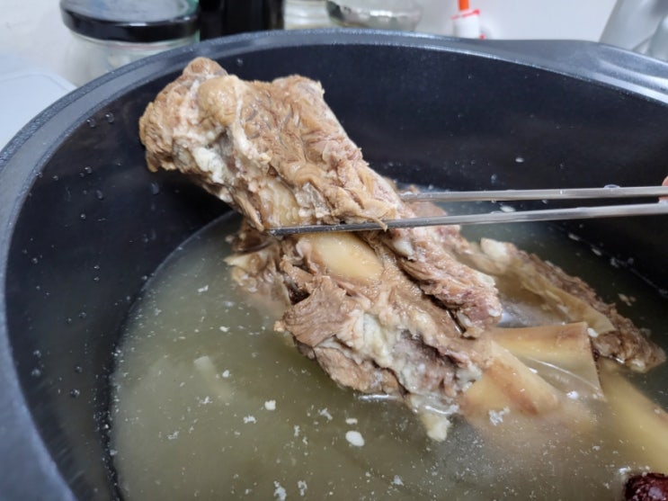  따숩당 왕갈비탕 / 갈비탕택배, 왕갈비가 3대나 들어간 팩갈비탕추천