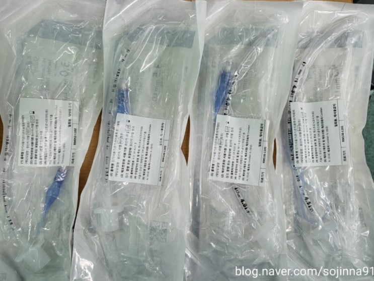  신생아 기관내 삽관 튜브(Endotracheal tube) 사이즈와 깊이, 삽관을 위한 자세(neutral sniffing position)에 대해서