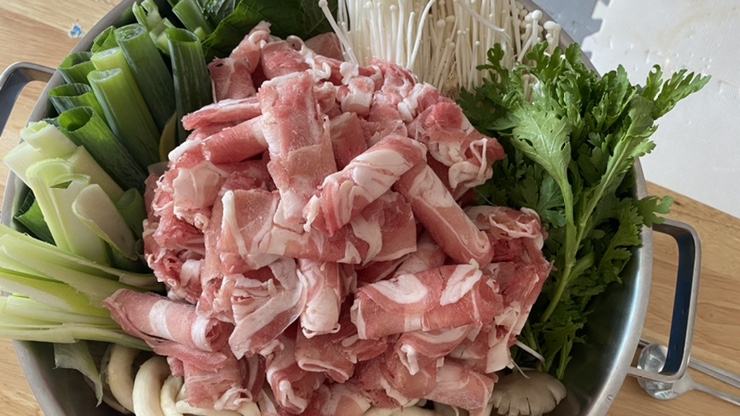  간단하고 맛있는 오리대패겹살 샤브샤브 만들기