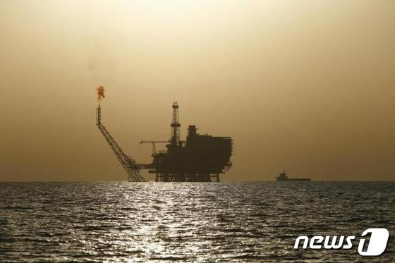 브렌트유, 3년만에 배럴당 80달러 돌파…에너지 공급 경색 여파 브렌트유, 3년만에 배럴당 80달러 돌파…에너지 공급 경색 여파