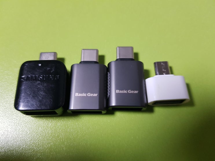 베이직기어 USB A to C OTG 젠더 휴대성좋고 가볍고 완전 추천 베이직기어 USB A to C OTG 젠더 휴대성좋고 가볍고 완전 추천