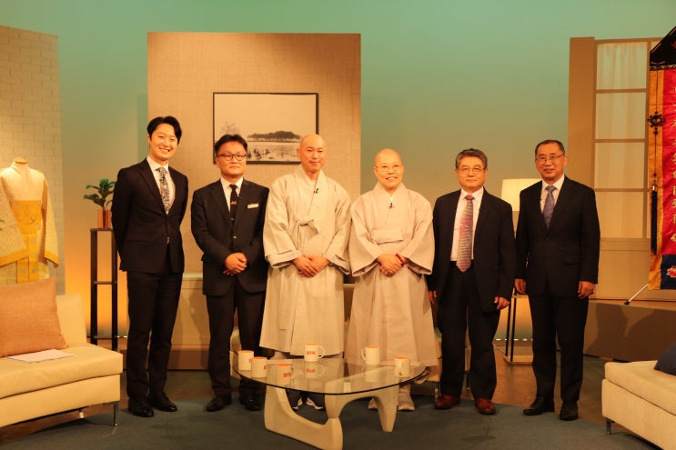 [특집] 지금 바로 여기! "불국토로 안내하는 사람들" 메이킹