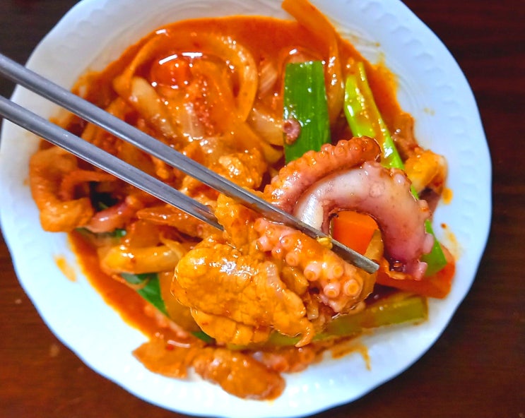  낙지볶음 레시피 즉석 양념으로 맛깔나게 만드는 법 낚지 머리도 함께 요리해요~