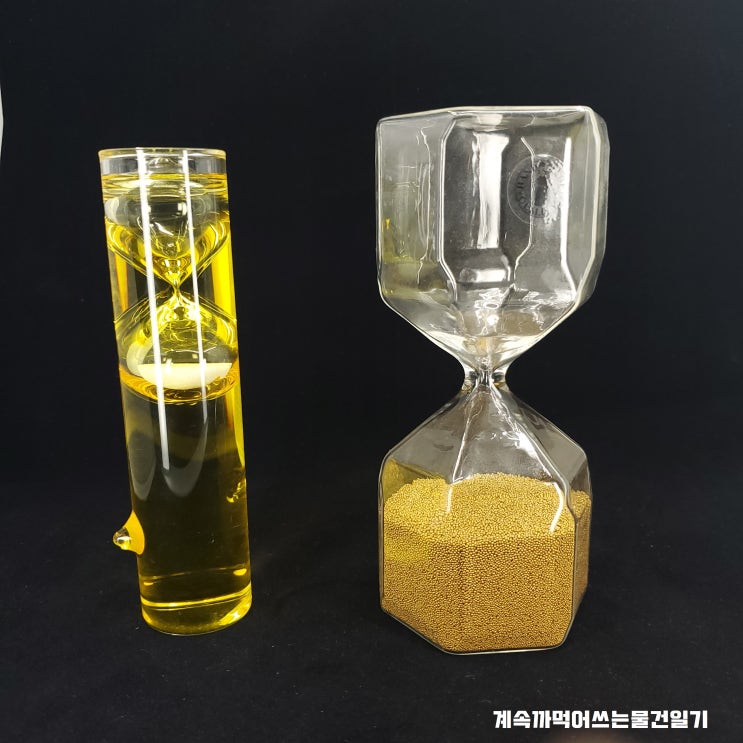  이케아 TILLSYN 틸쉰 장식용 구슬 모래시계 / 유리관 속에 흐르는 3분 모래시계