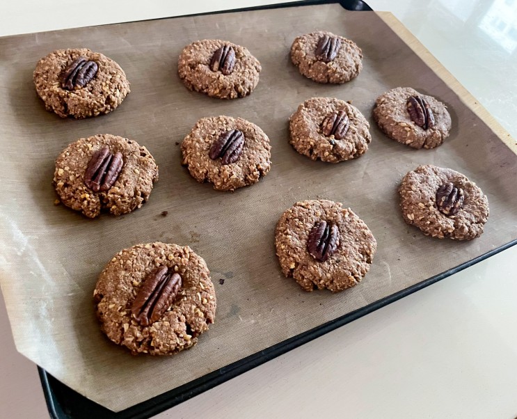 [비건베이킹] 간단하고 선물하기 좋은 피칸오트밀 쿠키 만들기