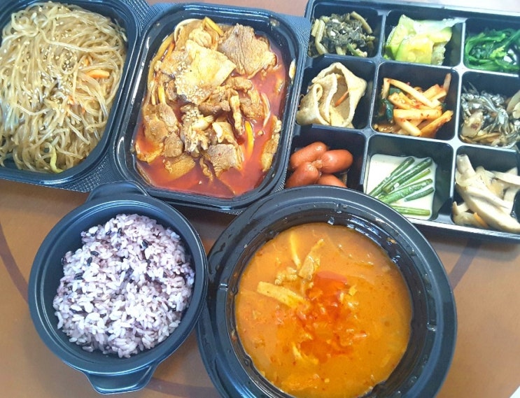  인천 연수동해물나라에서 정식도시락 홈서비스 했어여