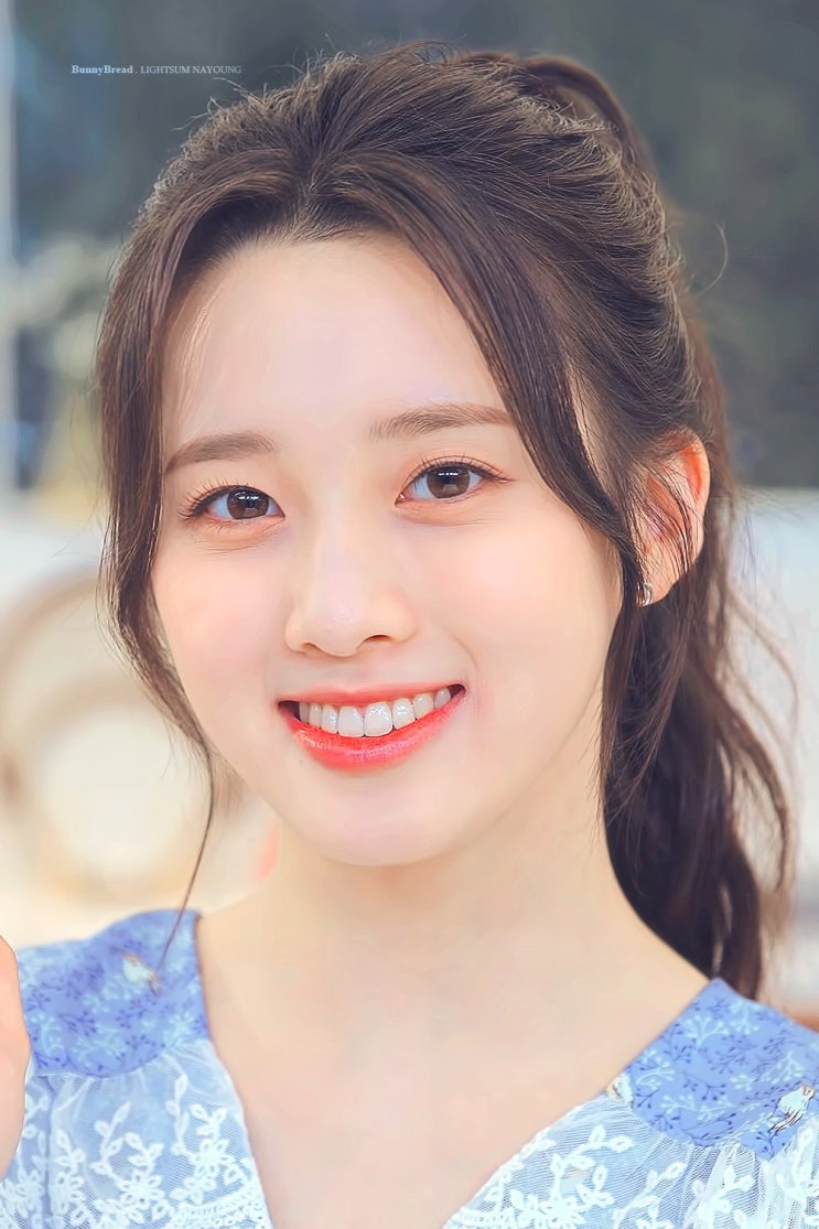  c 라잇썸 나영