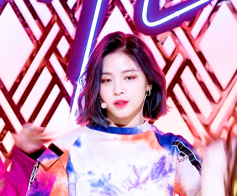있지(ITZY) 류진 화보