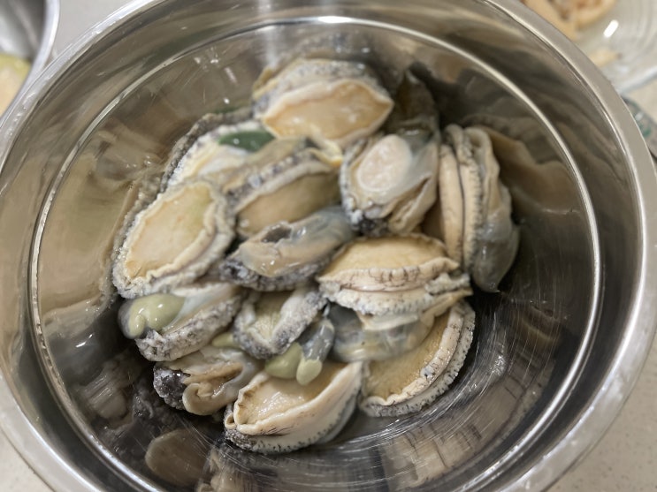  전복 버터구이, 전복회, 타악퍼포먼스팀 '조이풀'의 소소한 일상