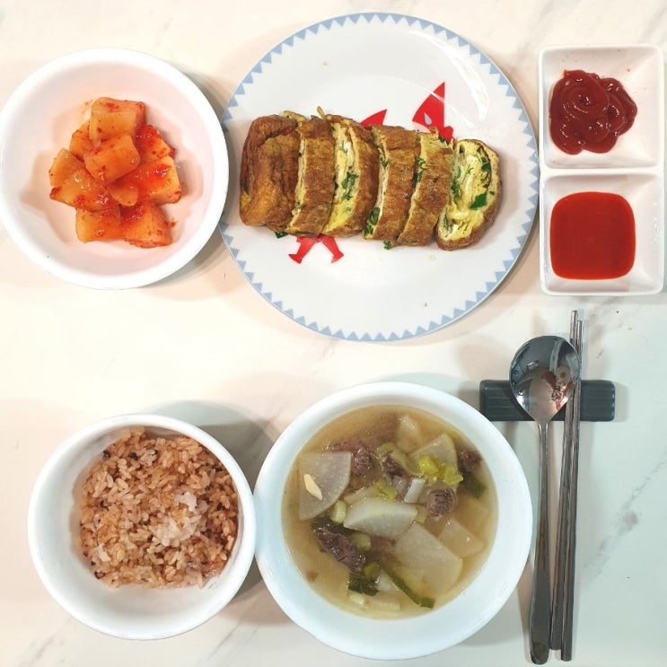  소고기 무국 레시피 | 속 따뜻하게 한입 with 깍두기