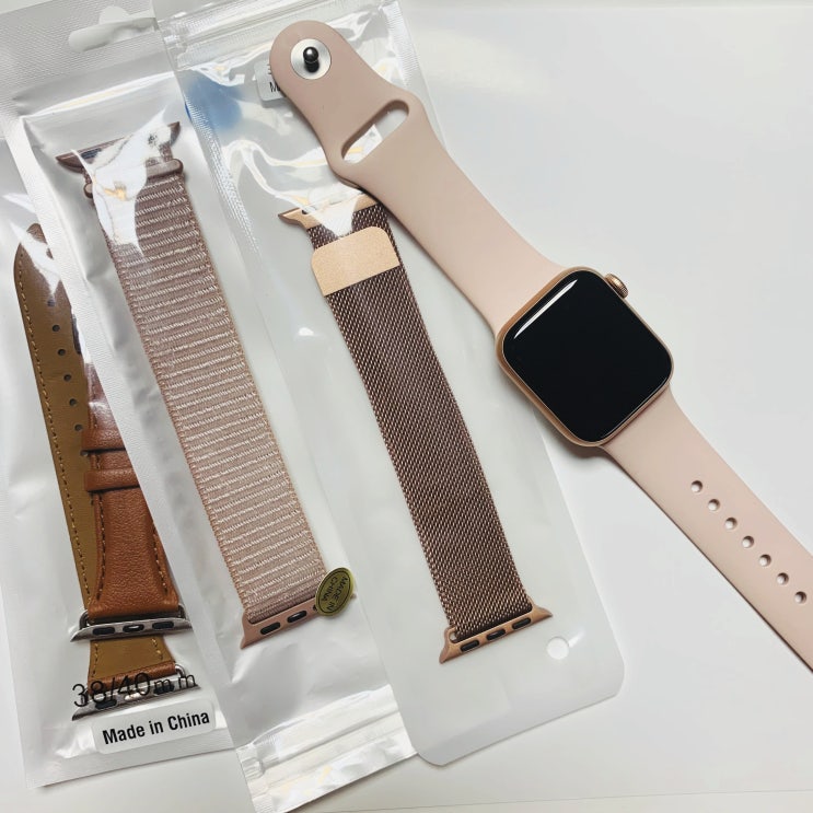  가을맞이 애플워치 줄질, 애플워치 스트랩 / 애플워치 6 골드 40mm 스트랩 추천 (밀레니즈루프 골드, 가죽, 스포츠루프) / 우먼스9999