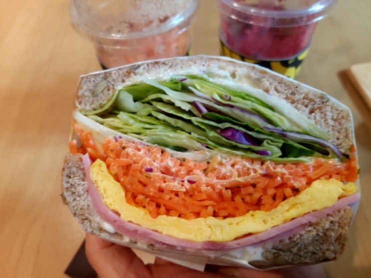  주니아 오산궐동점 샌드위치 또띠아랩 맛집에서 건강한 한끼