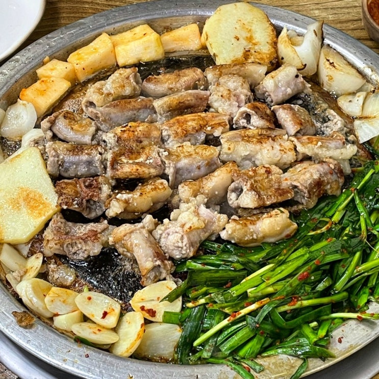  망우역 맛집 쫄깃한 한우 소곱창 출동