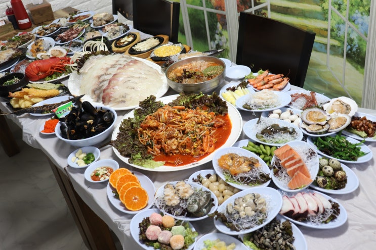  넘사벽인 연안부두 60첩반상 가격