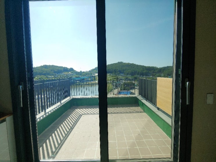  일산 건물 단열필름썬팅 아파트 상가 사무실 유리창문 단열썬팅 열차단썬팅 시선차단썬팅