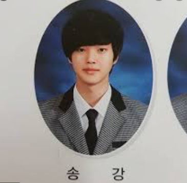 송강 송중기 과거사진 졸업사진 군대