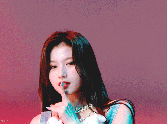 TWICE Sana: Sagittarius Venus
