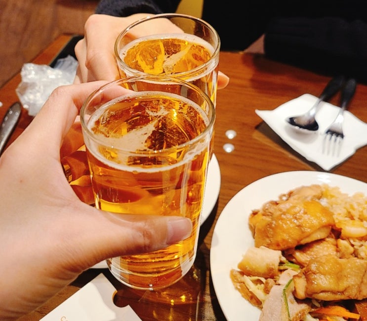 코트야드 메리어트 남대문, 라운지 해피아워 / 모모카페 조식 이용 후기