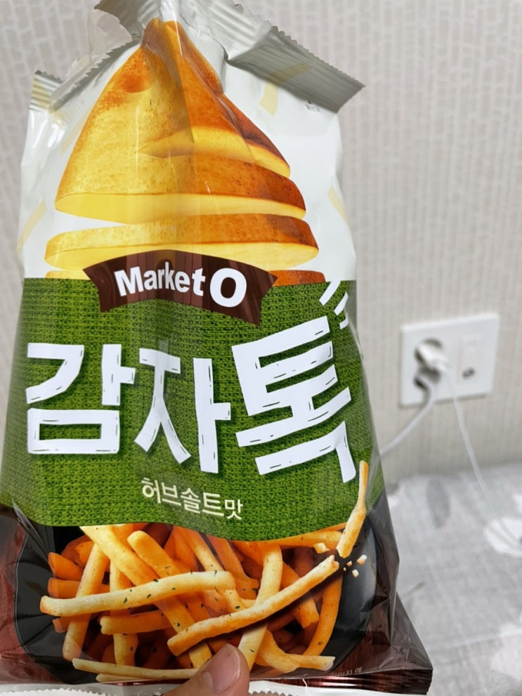  마켓오 감자톡 허브솔트맛