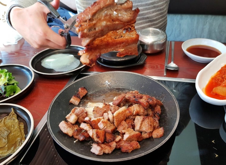  [창원 진해 맛집] 외식하기가장좋은집_ 놀이방 있는 돼지갈비집