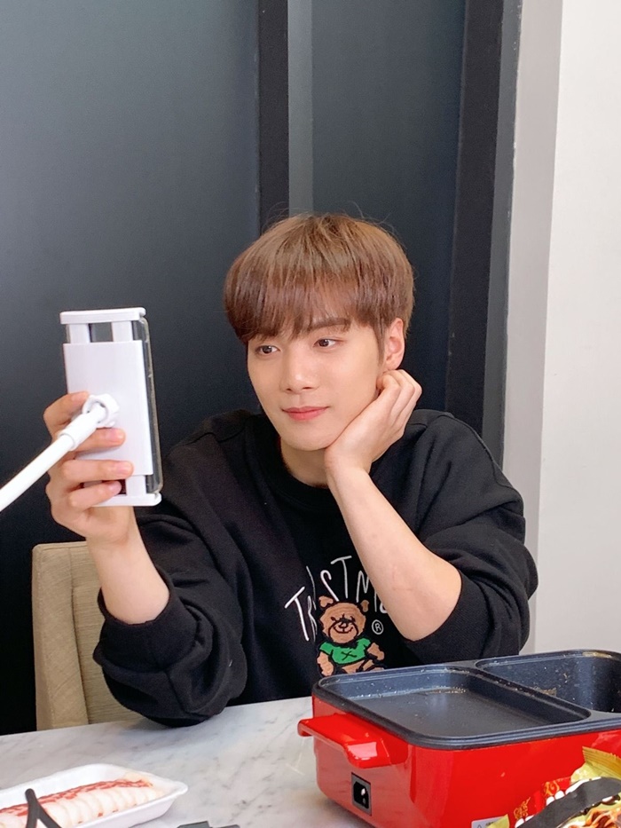 유니콘 남동생이라 불리는 뉴이스트 종현 유니콘 남동생이라 불리는 뉴이스트 종현