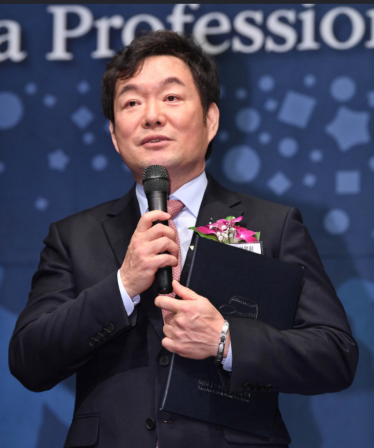 제24대 대한<b>야구소프트볼협회장 선거</b> 출마를 선언한 이순철... 
