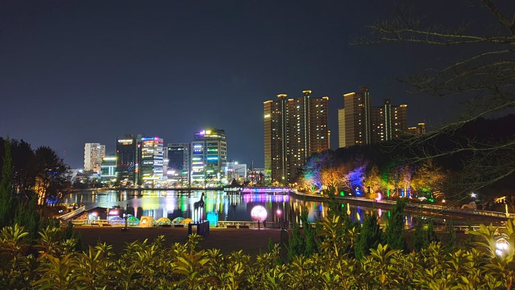  창원 용지공원 야경명소 즐기며 산책하기 좋은 곳