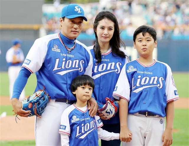 이승엽 나이 이송정 와이프 부인 아내 자녀 가족 고향 기록 홈런 이승엽 나이 이송정 와이프 부인 아내 자녀 가족 고향 기록 홈런