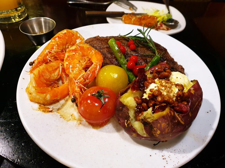  [강남/도곡] 아웃백 블랙라벨 스테이크 커플세트 : 2020 Christmas Eve