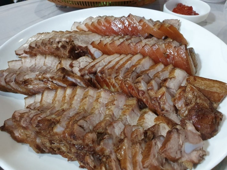  집에서 만들어 먹는 보쌈은 언제나 제맛이죠