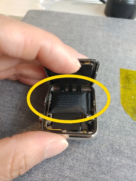  인천애플워치배터리교체,2세대,42mm,애플워치배터리배부름,애플워치부풀어오름,애플워치액정떨어짐,부천,서울,시흥,김포,부천킴스모바일리페어