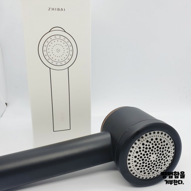  휴대용 즈바이 보풀제거기 실용성과 디자인까지 한번에 사로잡기.