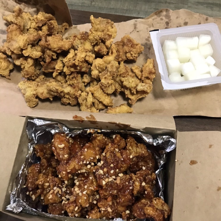  노랑통닭 [엄청큰후라이드,양념치킨 순살]