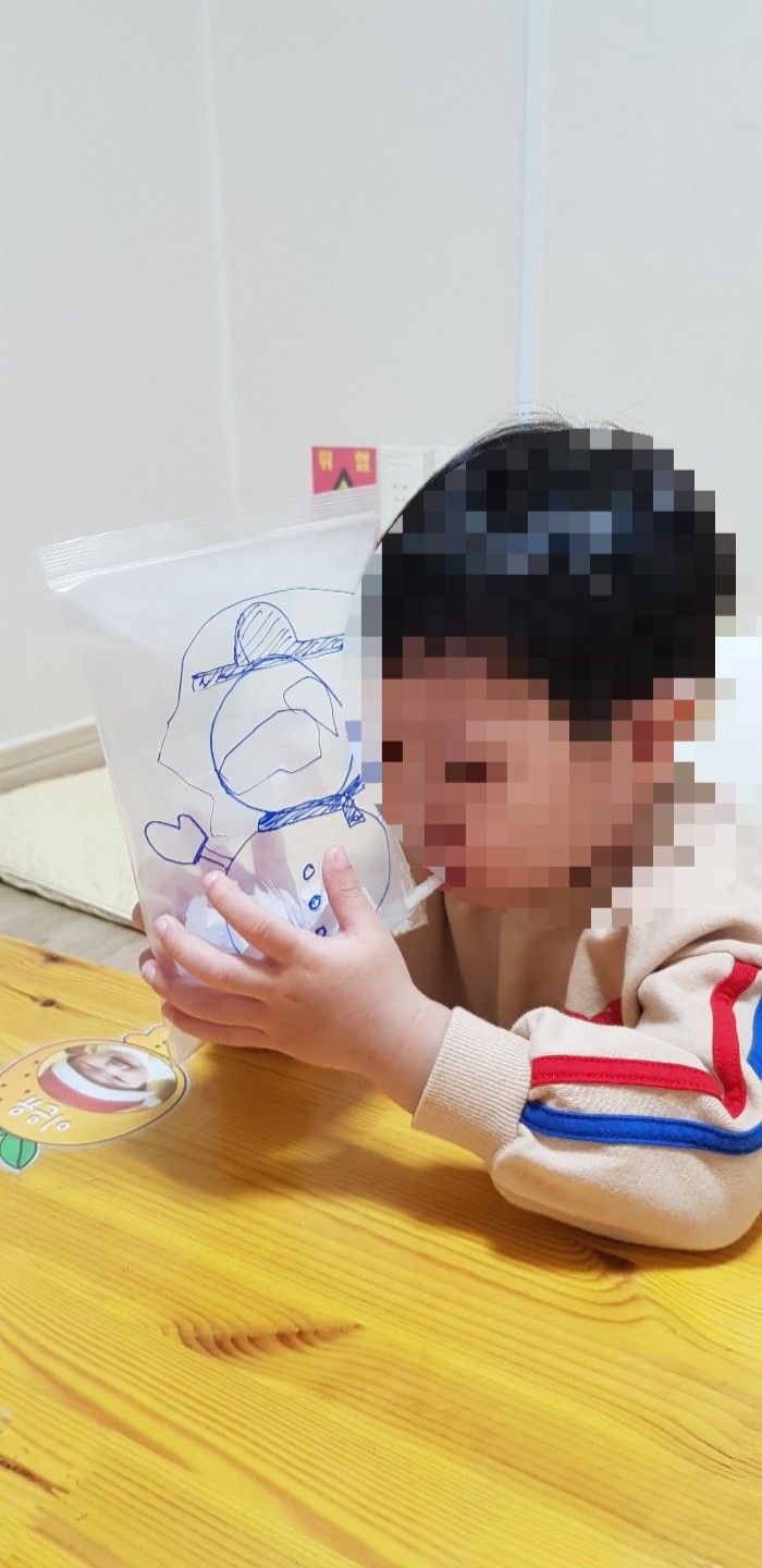  지퍼백 눈사람 만들기