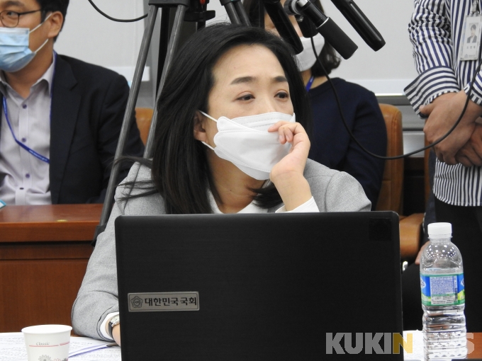 노인복지시설 83.3%, 영양사 배치 안 돼… 영양관리 사각지대 존재 노인복지시설 83.3%, 영양사 배치 안 돼… 영양관리 사각지대 존재
