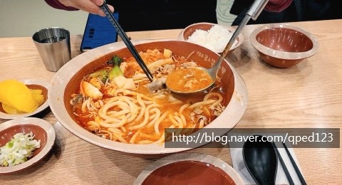  넘넘 맛있고 마라탕 안좋아하는 남친 마라탕 좋아하게 만드는 왕십리 마라무쌍 