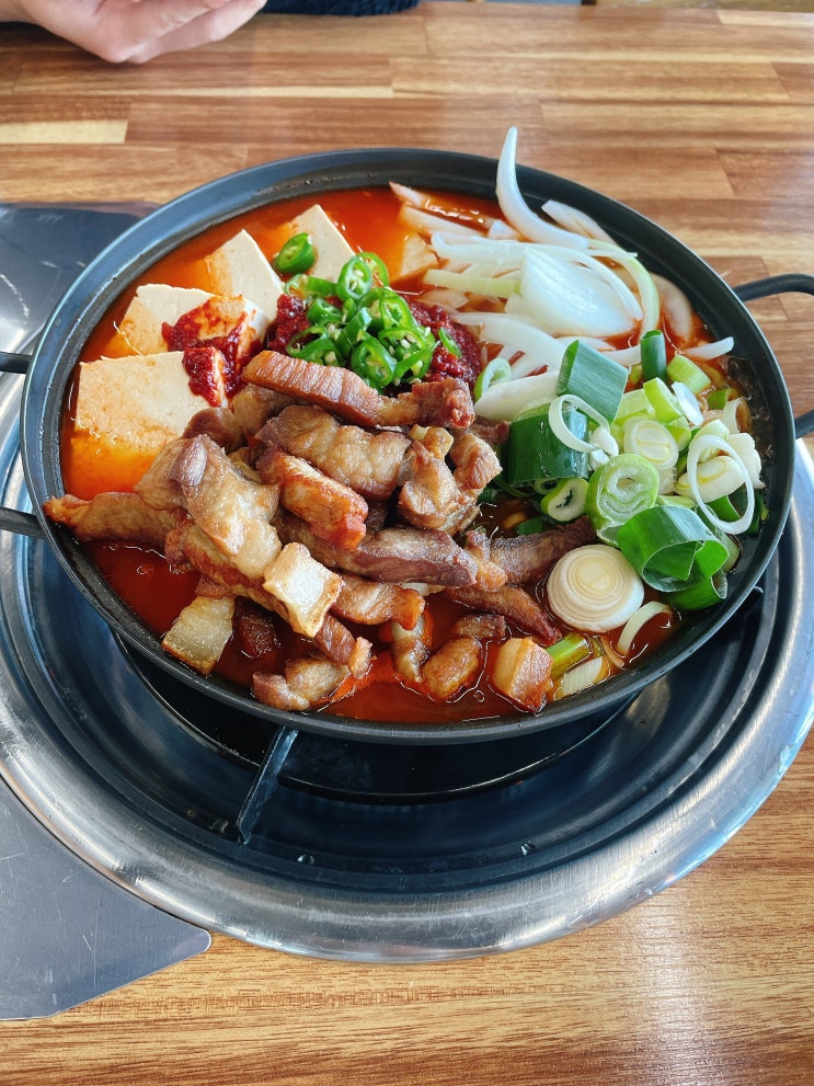  안성맛집 튀긴고기김치찌개 김치찌개맛집 인정