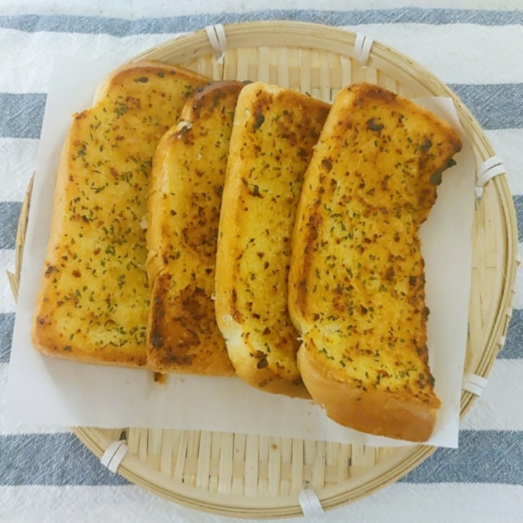  에어프라이어 마늘빵 만들기 허니버터 맛
