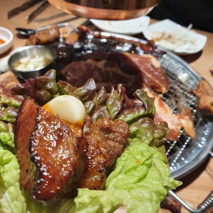  돼지갈비무한리필 뷰까지좋은 영도  " 명륜진사갈비 "