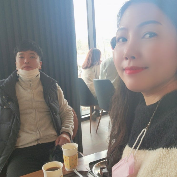  취식가능한 카페 일라고 목감데이트