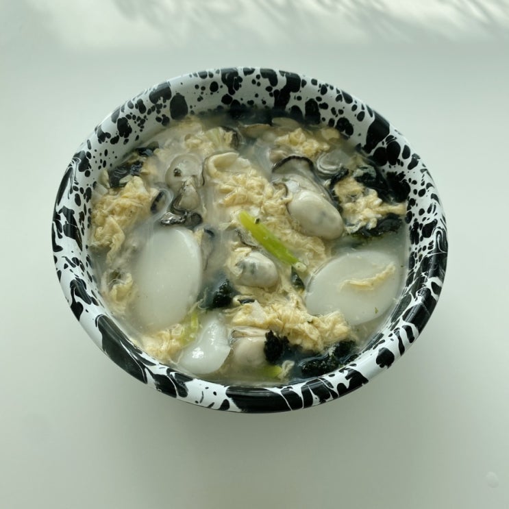  [홍순쿡 #21] 굴떡국과 나이 한 살 레시피