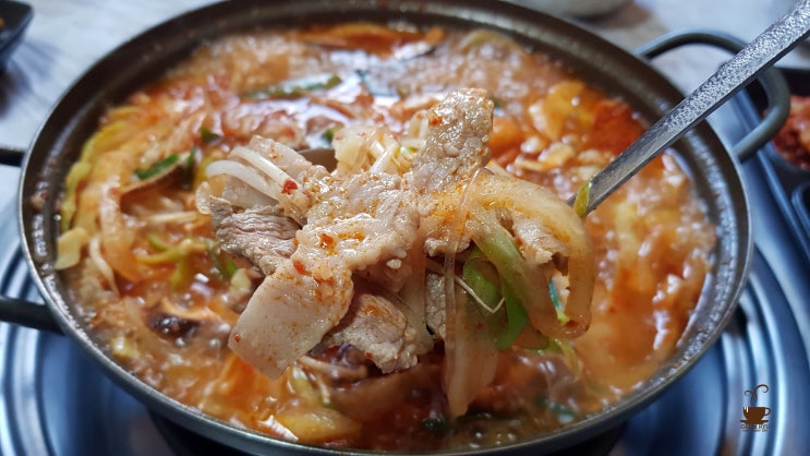  흑돼지 짜글이찌개백반집 김천 대덕면 덕산식육식당